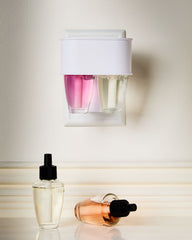 White Scent Switching™ Wallflowers Duo Plug